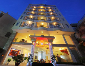 Отель Kim Yen Hotel  Хошимин